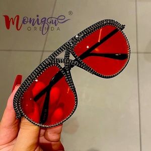 Red Hot Vibes Shades